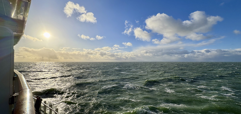 Wind, Wellen, Clubbie-Parade und&nbsp;Farewell